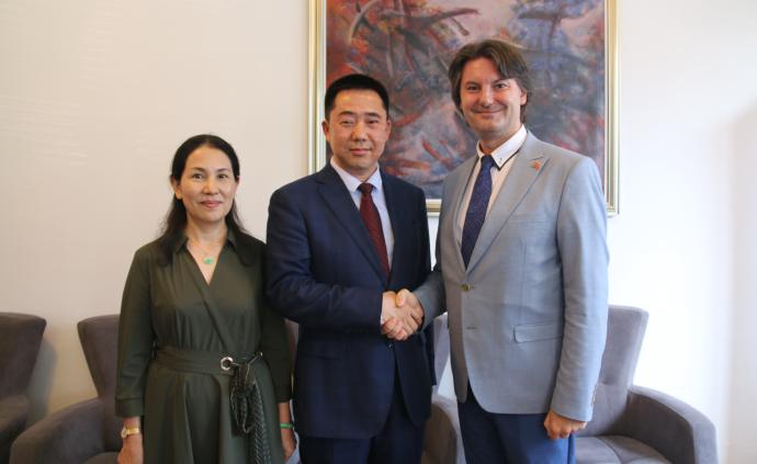 云南省外事办主任李极明调任中国驻孟加拉国大使,接替张佐
